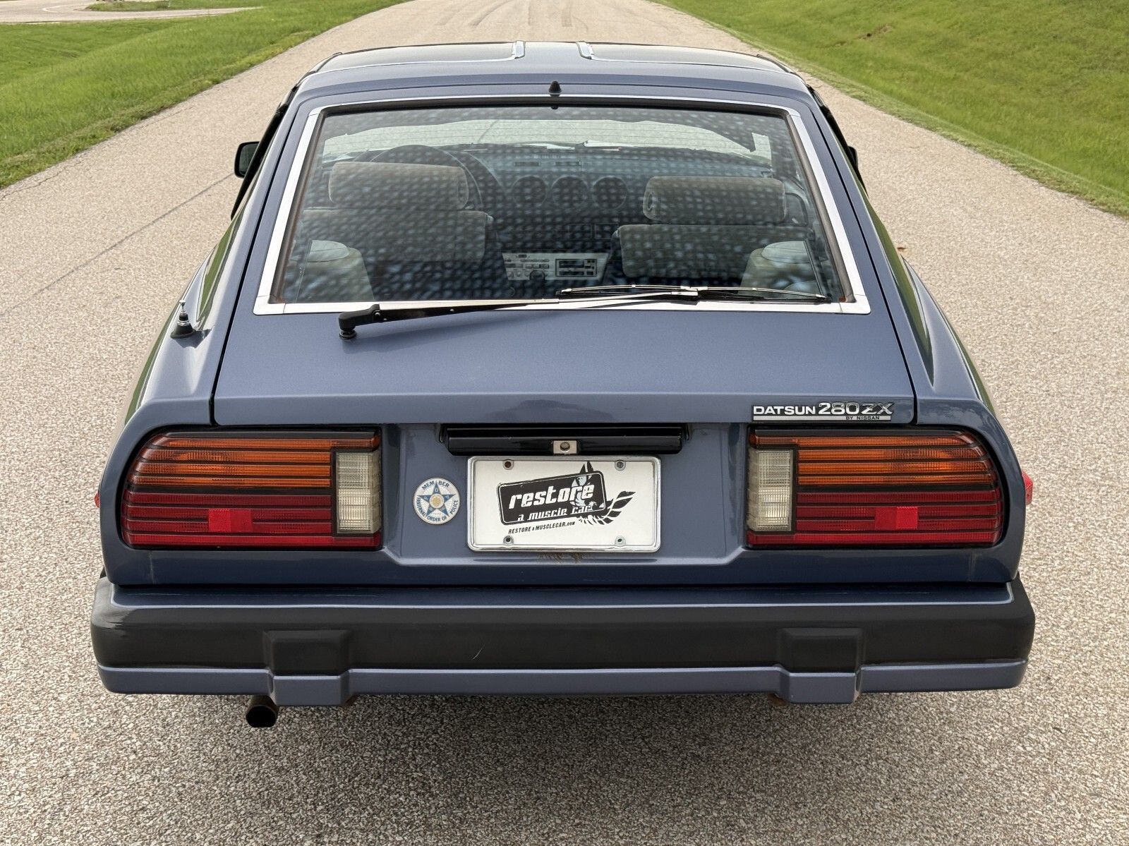 1983 Nissan 280ZX , 2.8L IL6, 5 Speed, AC, T-Tops, Gray, 69k Miles - photo 8