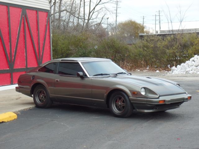 1983 Datsun 280ZX -NEW PAINT FROM THE WEST COAST-T-TOPS-DRIVES EXCEL - photo 8