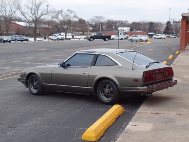 1983 Datsun 280ZX -NEW PAINT FROM THE WEST COAST-T-TOPS-DRIVES EXCEL - photo 3