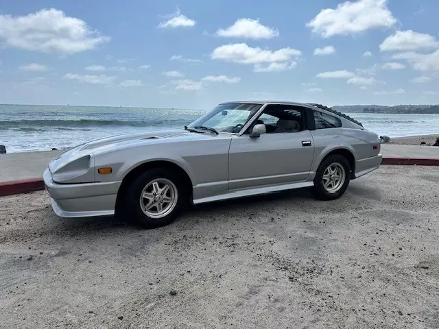 1983 DATSUN NISSAN 280ZX base coupe 2-door 2.8l 1983 Datsun Z-Series