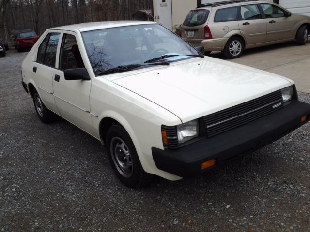 1983 Datsun Other sports interior - photo 3