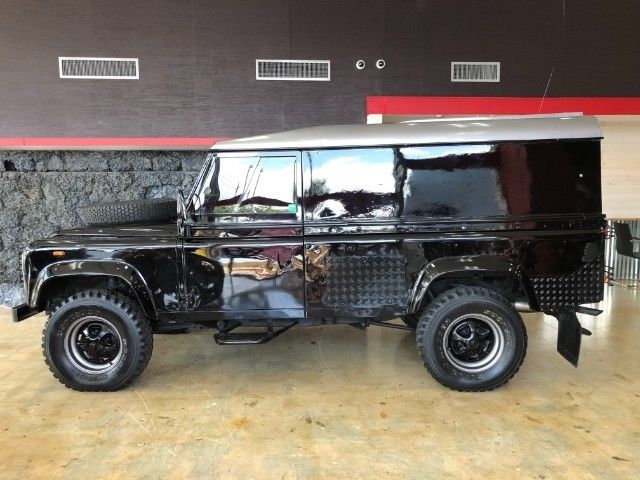 1983 Land Rover Defender - photo 2