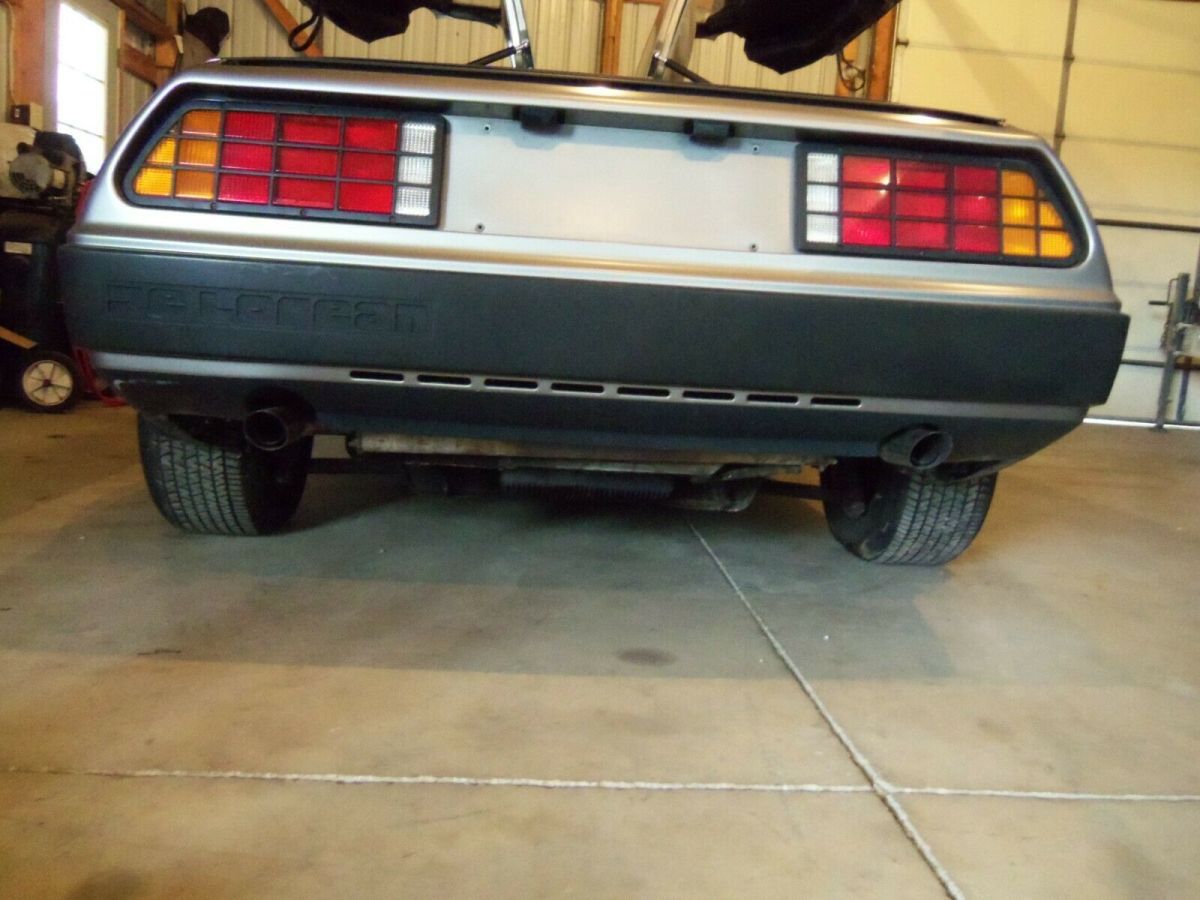 1983 DeLorean - photo 4