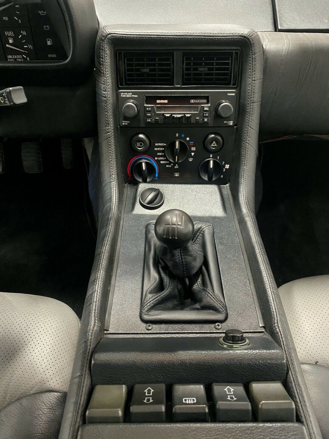 1983 DeLorean - photo 10