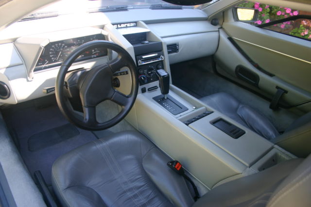 1983 DeLorean DMC 12 - photo 4