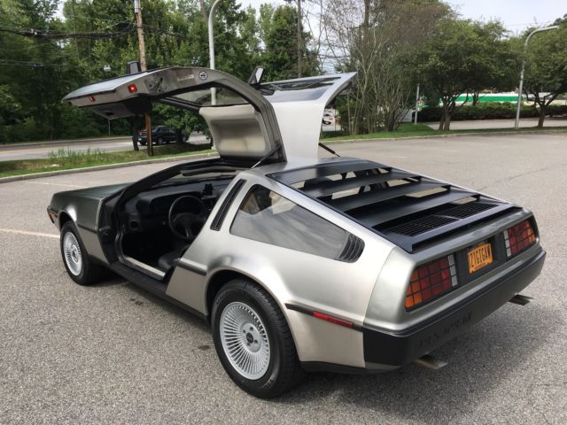 1983 DeLorean DMC-12 - photo 4