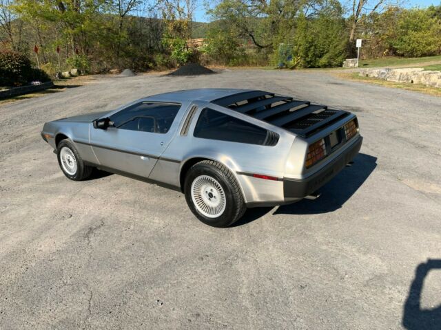 1983 DeLorean DMC-12 DMC-12 - photo 4
