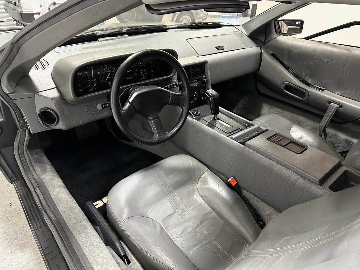 1983 DeLorean Gray Interior / Automatic - photo 6