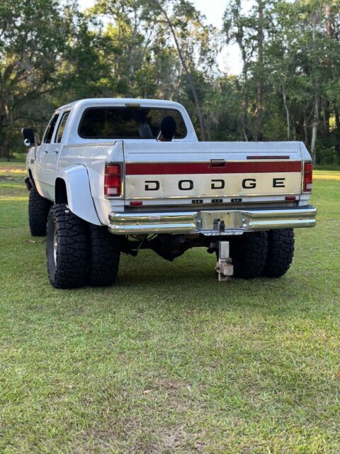 1983 Dodge Ram 3500 D300 - photo 8