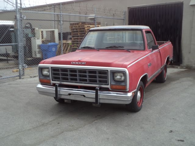 1983 Dodge Ram 1500 - photo 2