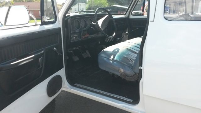 1983 Dodge Ram 3500 - photo 9