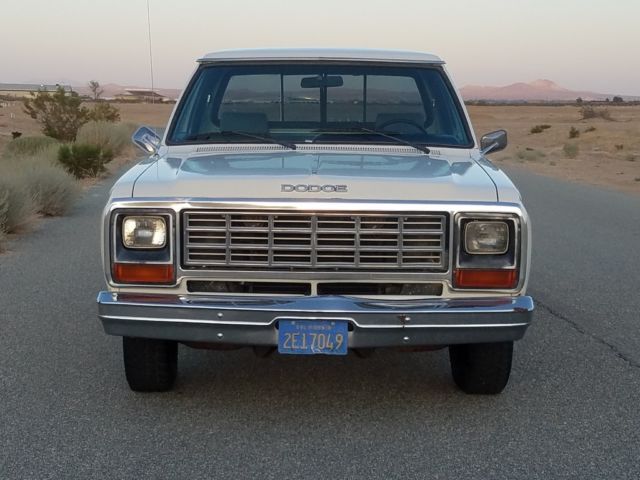 1983 Dodge Ram 1500 Royal - photo 2