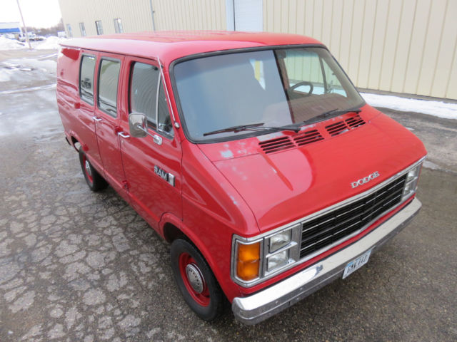 1983 Dodge Ram Van - photo 7