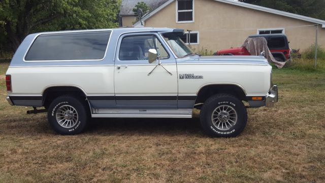 1983 dodge ramch 1983 Dodge Ramcharger