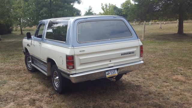 1983 Dodge Ramcharger - photo 2