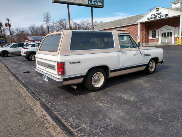 1983 Dodge Ramcharger - photo 12