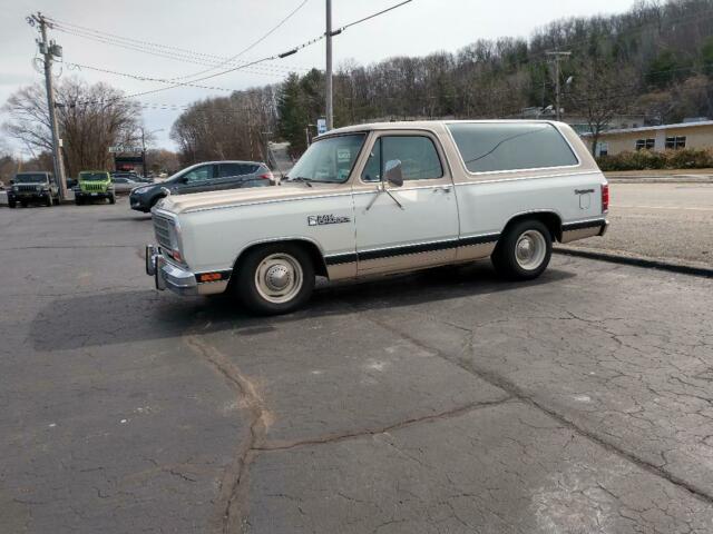 1983 Dodge Ramcharger - photo 4