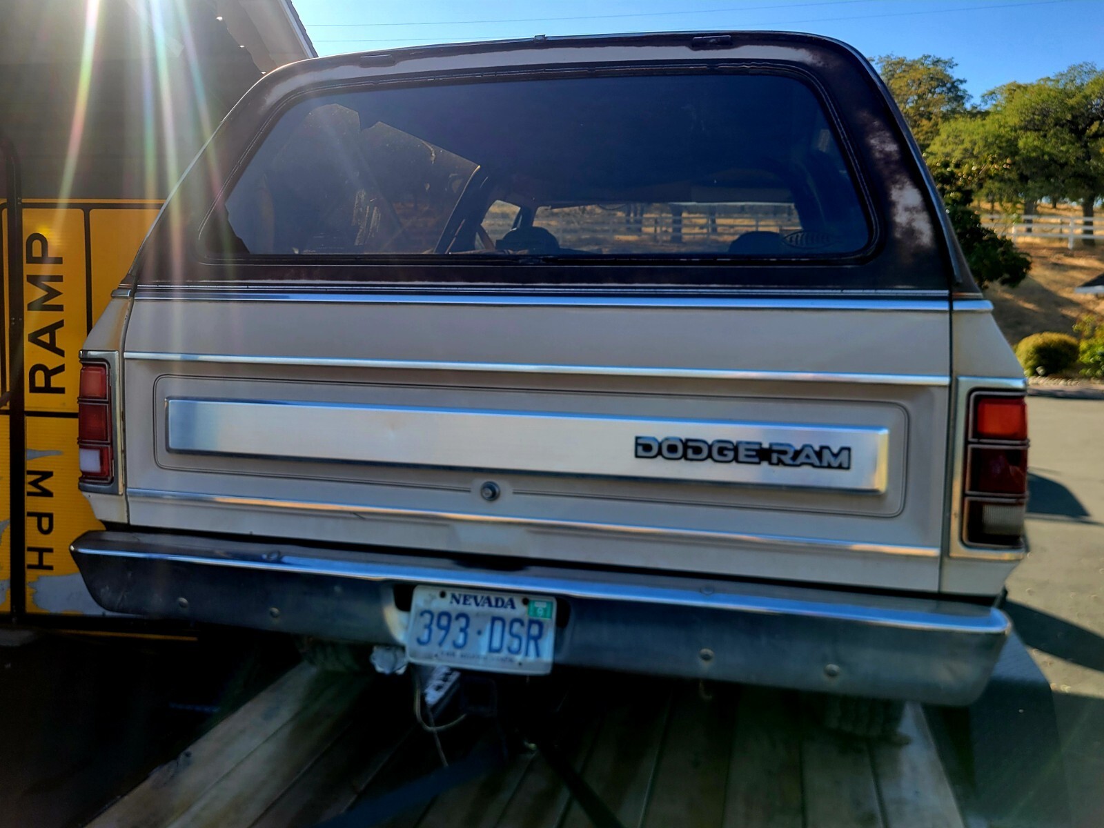 1983 Dodge Ramcharger AW-100 SE PROSPECTOR ROYALE - photo 4