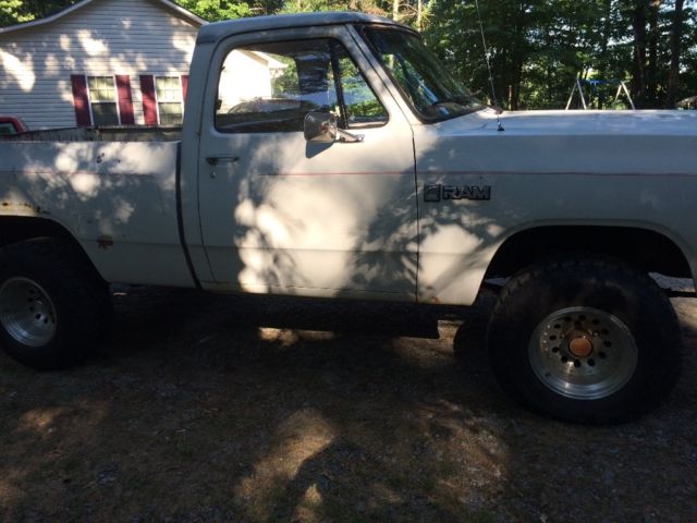 1983 Dodge Other Pickups - photo 3