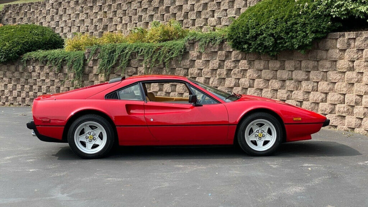 1983 Ferrari 308 GTB - photo 5