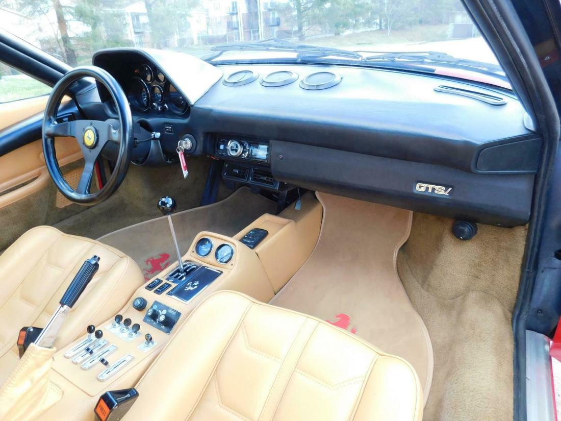 1983 Ferrari 308 - photo 10