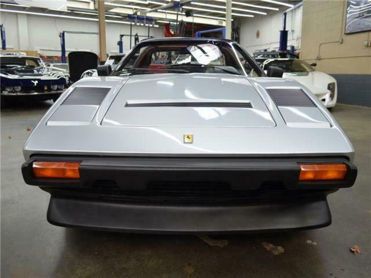 1983 Ferrari 308 GTS - photo 2