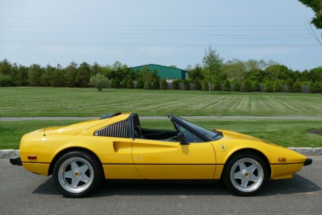 1983 Ferrari 308 GTSi Quattrovalvole - photo 4