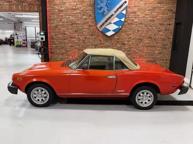 1983 Fiat Pinninfarina conv. - photo 2