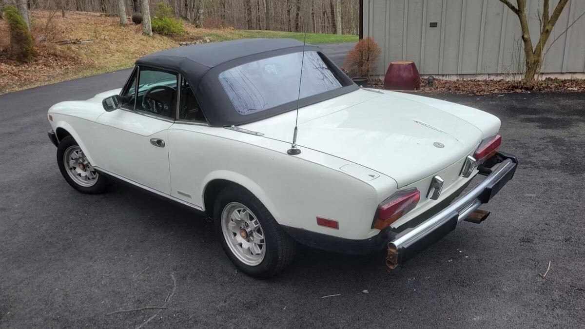 1983 Fiat 124 Spider - photo 6