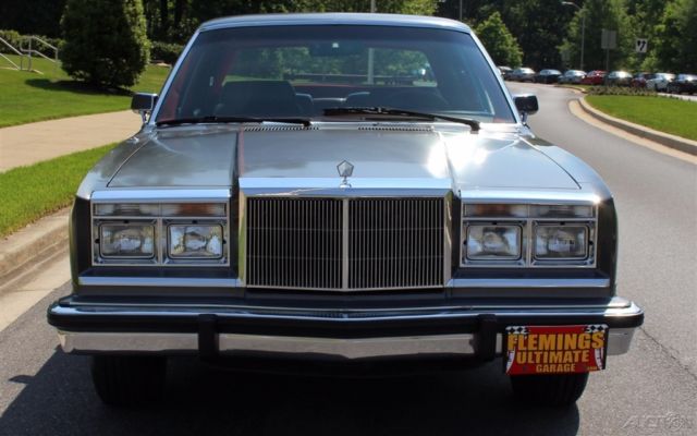 1983 Chrysler New Yorker Fifth Avenue - photo 7