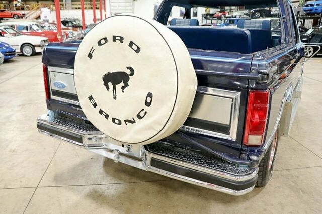1983 Ford Bronco -- - photo 11