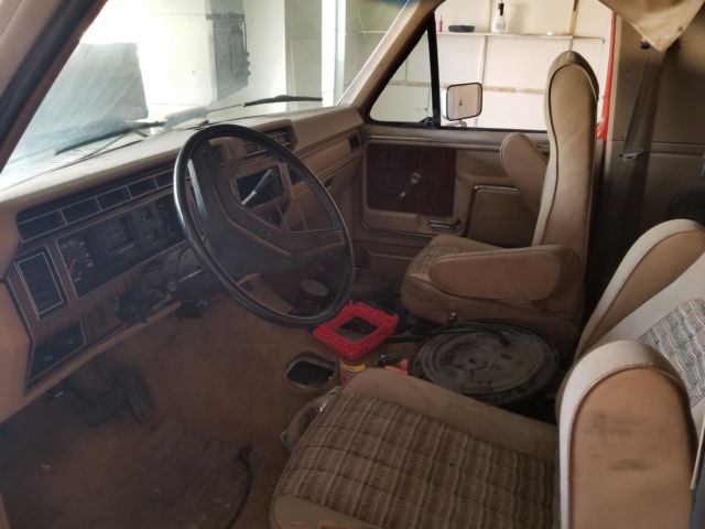1983 Ford Bronco XLT - photo 8