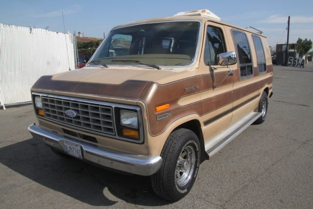 1983 Ford Econoline Contempo C Automatic 8 Cylinder NO RESERVE 1983 Ford E-Series Van Contempo C
