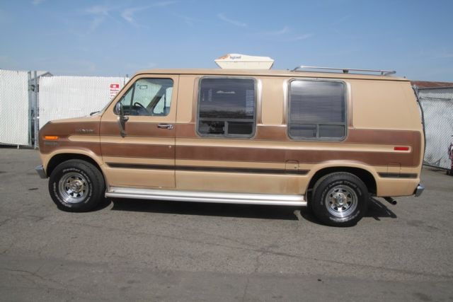 1983 Ford E-Series Van Contempo C - photo 2