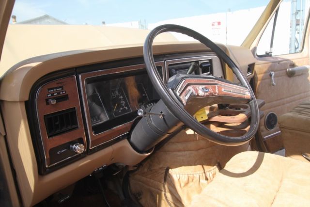 1983 Ford E-Series Van Contempo C - photo 6