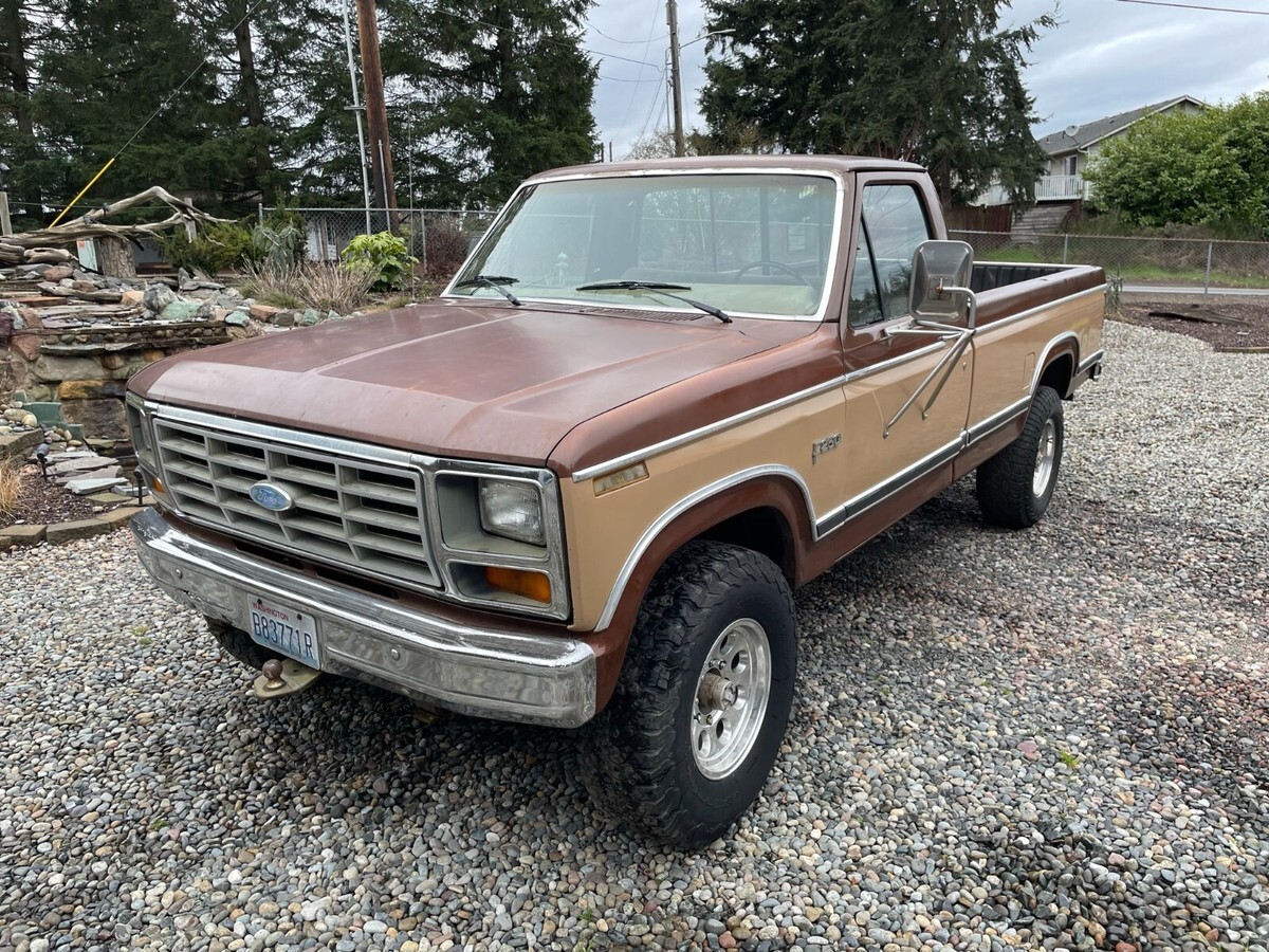1983 Ford F-250 XLT - photo 8