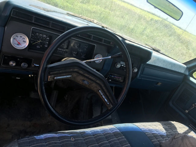 1983 Ford F-150 Stepside - photo 10