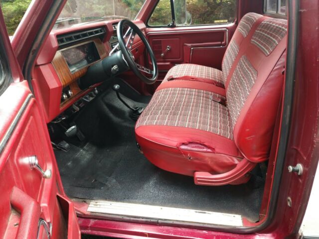 1983 Ford F-250 XL - photo 11