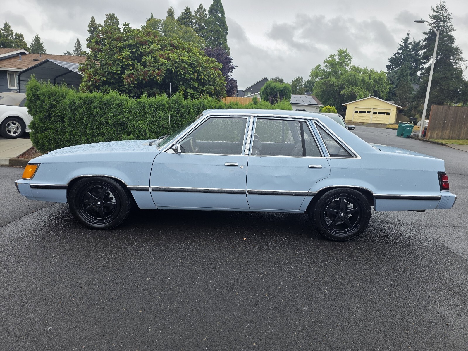 1983 Ford LTD - photo 4