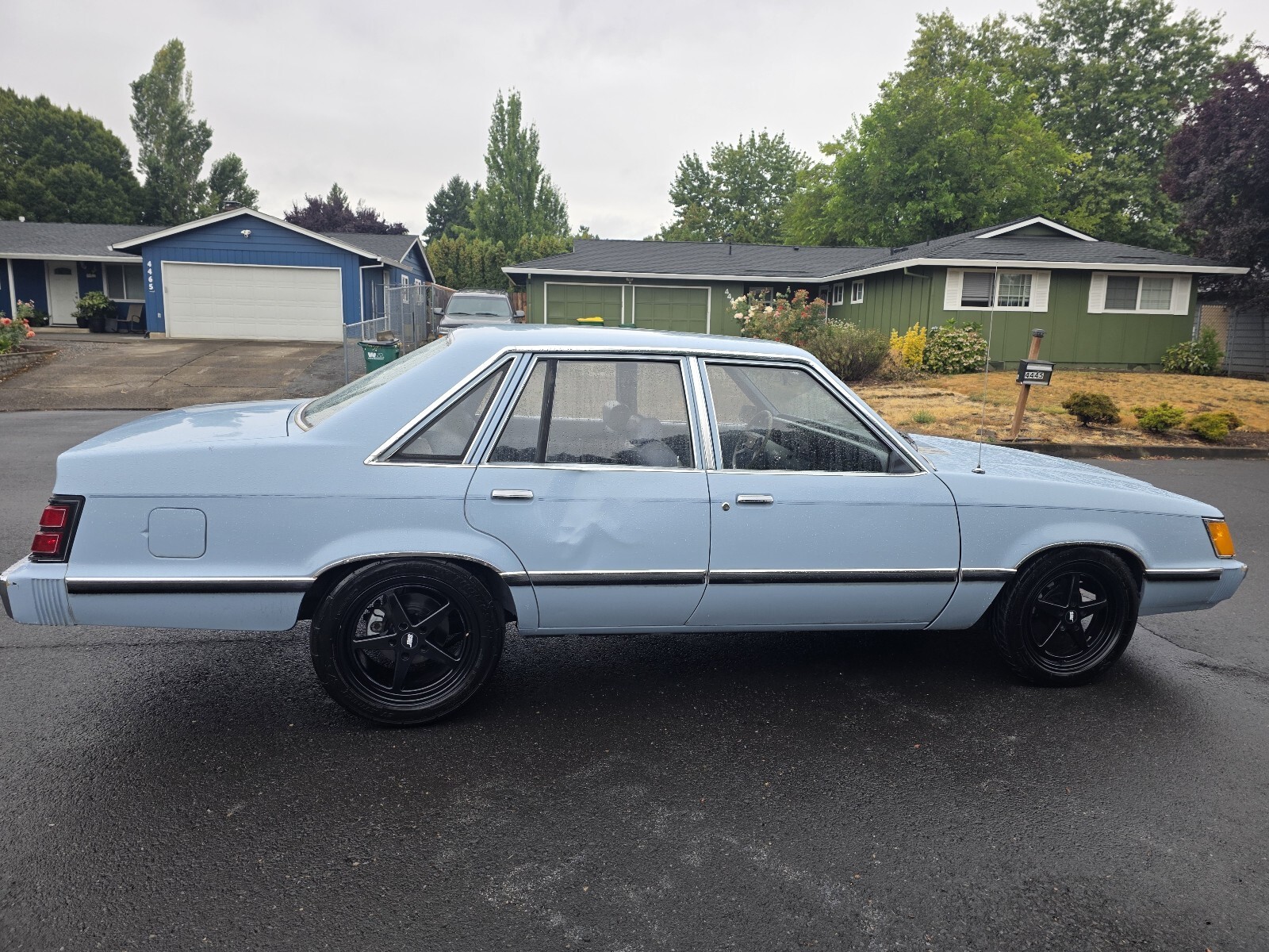 1983 Ford LTD - photo 8