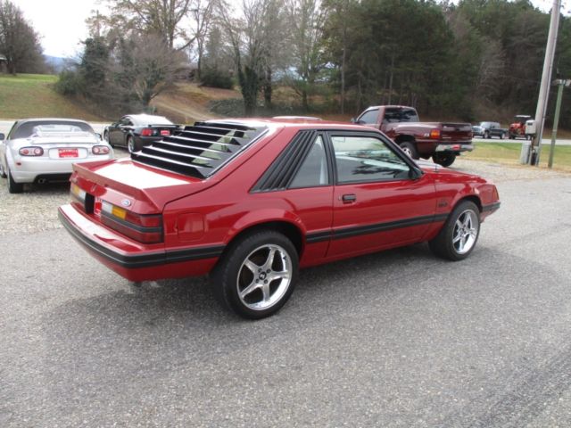 1983 Ford Mustang 3dr Hatchback GLX - photo 2