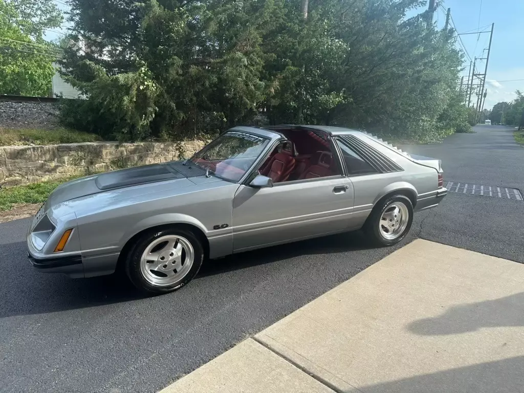 1983 Ford Mustang - photo 3