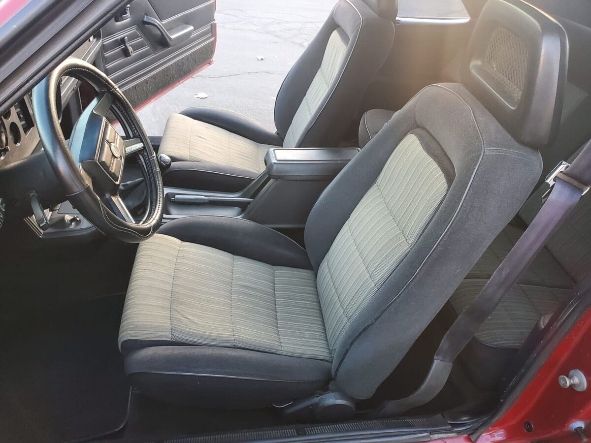 1983 Ford Mustang - photo 12