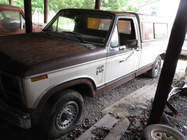 1983 Ford F-100 - photo 2