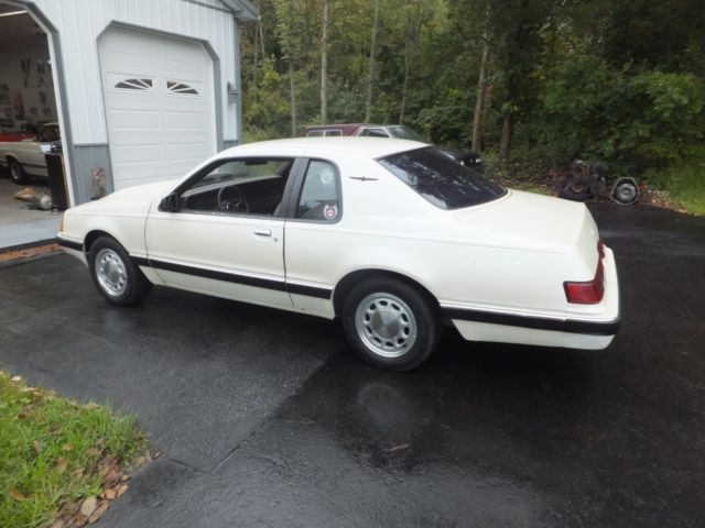 1983 Ford Thunderbird - photo 4