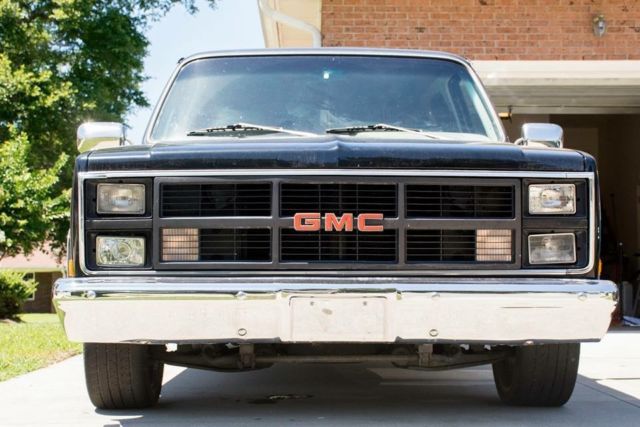 1983 GMC Suburban C15oo - photo 2