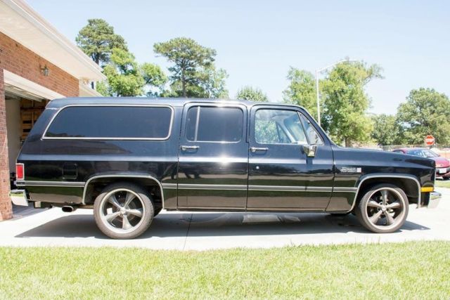 1983 GMC Suburban C15oo - photo 3