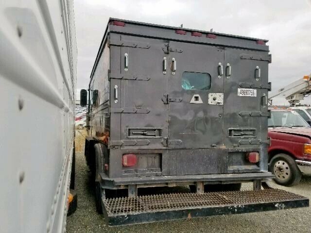 1983 GMC C7000 - photo 3
