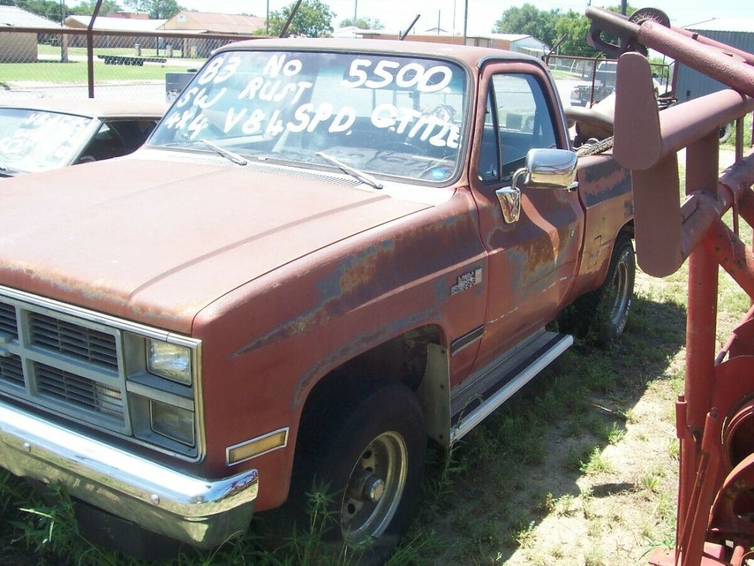 1983 GMC Sierra 1500 - photo 2