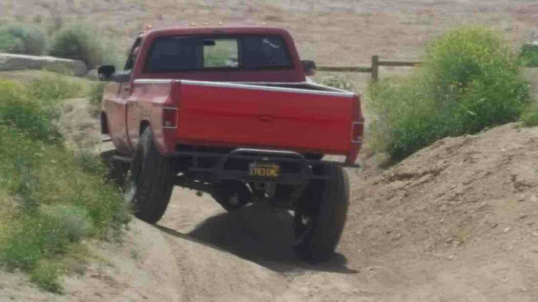 1983 GMC K3500 - photo 3